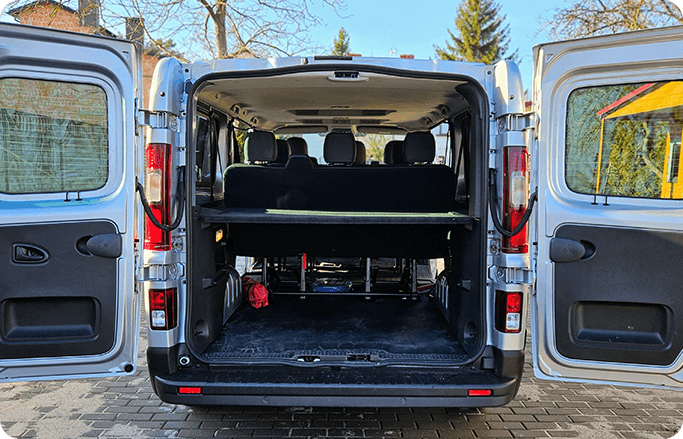 Wynajem busa 9 osobowego