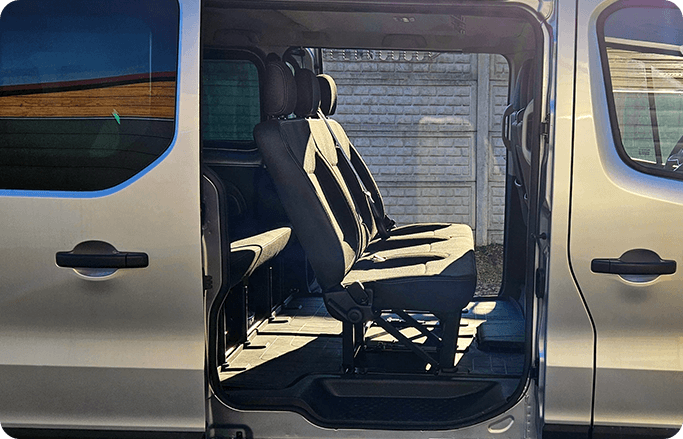 Wynajem busa 9 osobowego